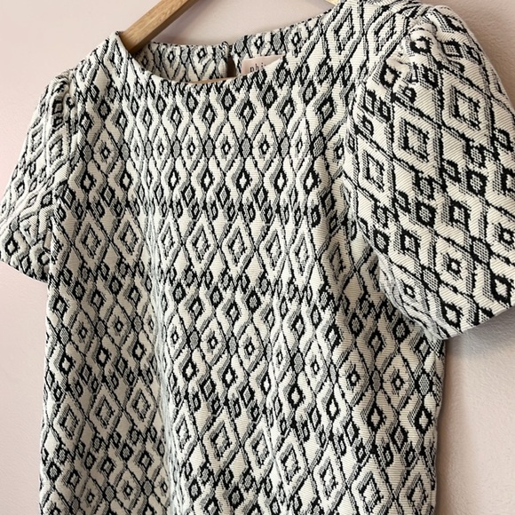 Philosophy Ikat Print Textured Puff Short Sleeve Top Sz Small Black White Boho - Picture 3 of 8